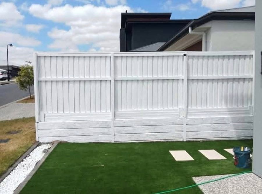 Finished fence painting job in Bellbird Park