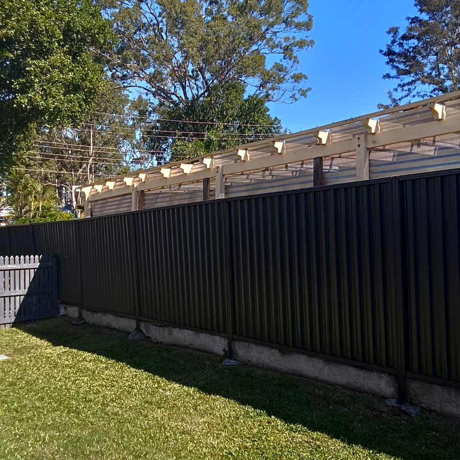 Finished fence painting job in Bellbird Park